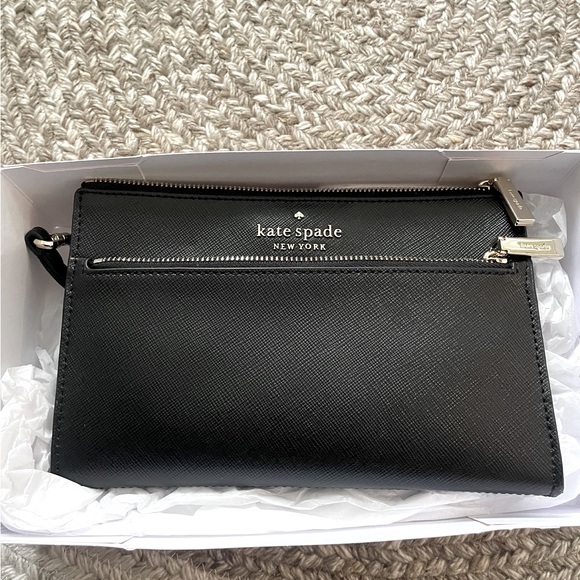 Kate spade black wristlet - Picture 3 of 3